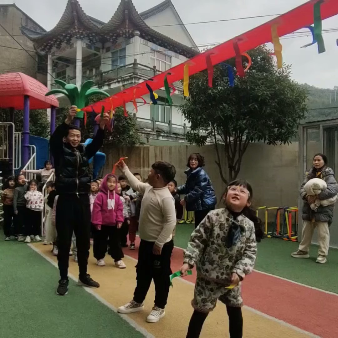 Kids Jump and Reach Colorful S - Kids Toys Learning 评论和价格